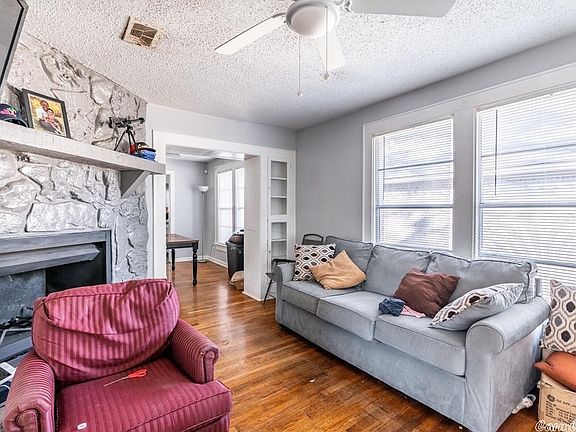 4th image of 10 Single Family #1