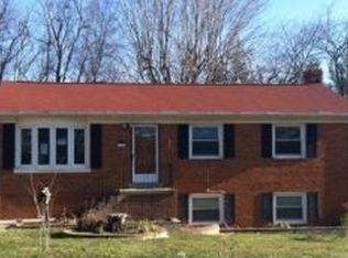 2216 Princess Anne Ln, Woodbridge, VA 22191