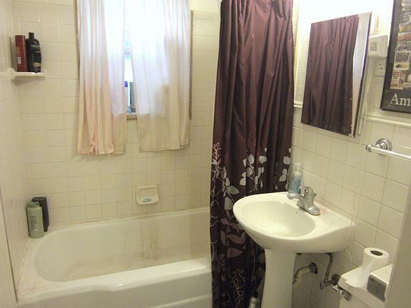 5th image of 5639 Indianola Ave