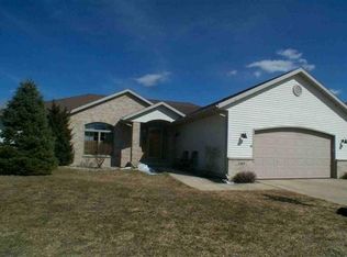 1105 Westminster Ct, Waunakee, WI 53597