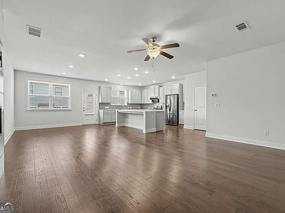 3rd image of 3434 Senna Rd