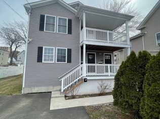 1834 Seaview Ave #B, Bridgeport, CT 06610