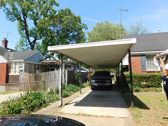 3rd image of 3978 Kimball Ave