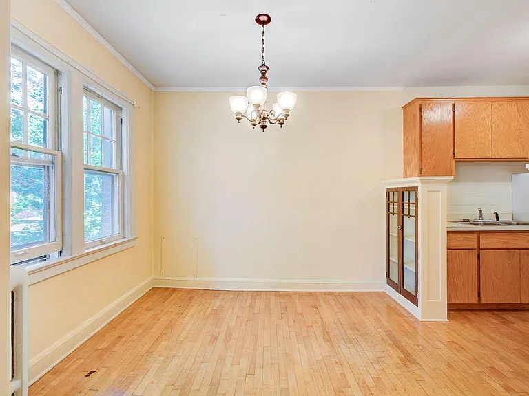 Cle-Mar Apartments — Photo 2