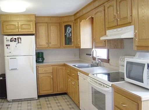 5th image of 37 Lancaster Ln