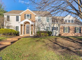 1 Millstream Dr, Mount Laurel, NJ 08054