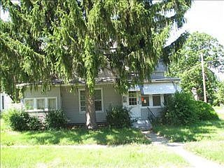 1st image of 253 Hoy Ave