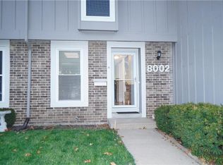 8002 Halsey St, Lenexa, KS 66215