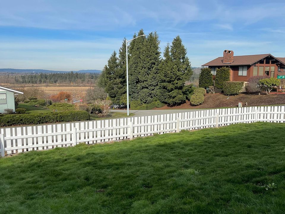 1st image of 5505 67th Dr SE