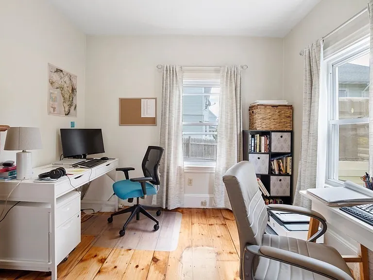 52 Waterhouse St #52 — Photo 19