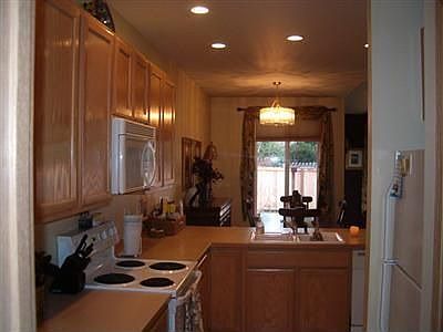 3rd image of 12503 64th Ave E