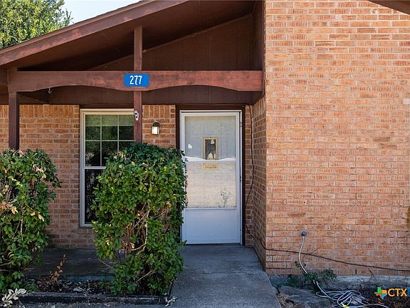 3rd image of 277 Pedernales Ln