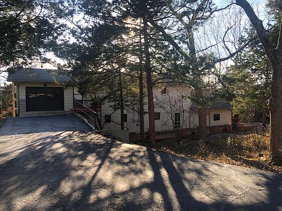 2nd image of 214 Hoot Owl Point
