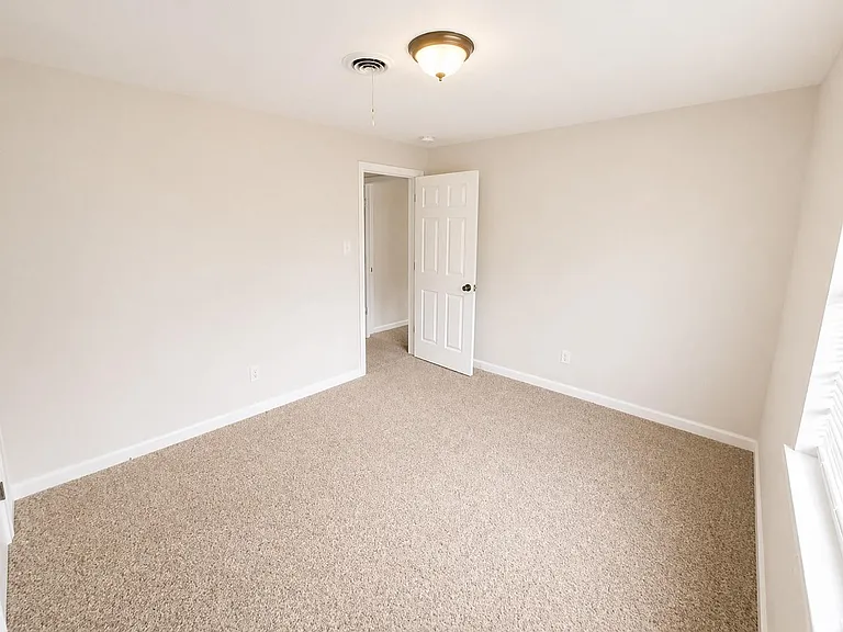 12318 Braewick Dr — Photo 18