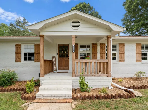 4901 Hamilton Cir, Charlotte, NC 28216