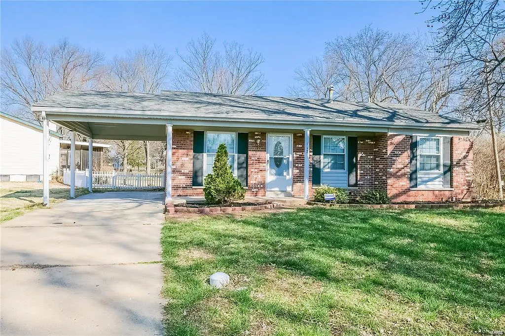 117 Foxtree Dr photo 1