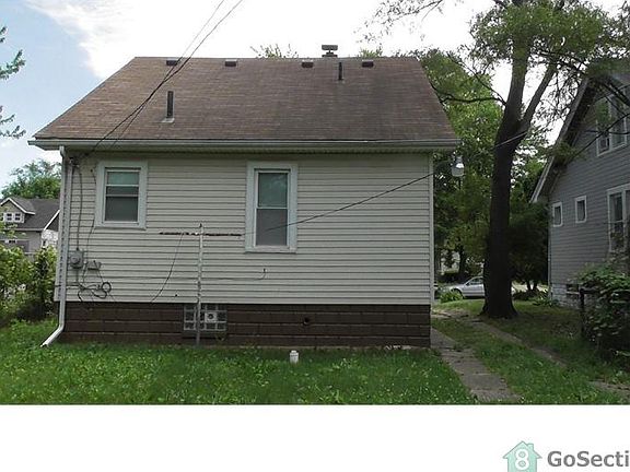 4th image of 12827 Sussex St