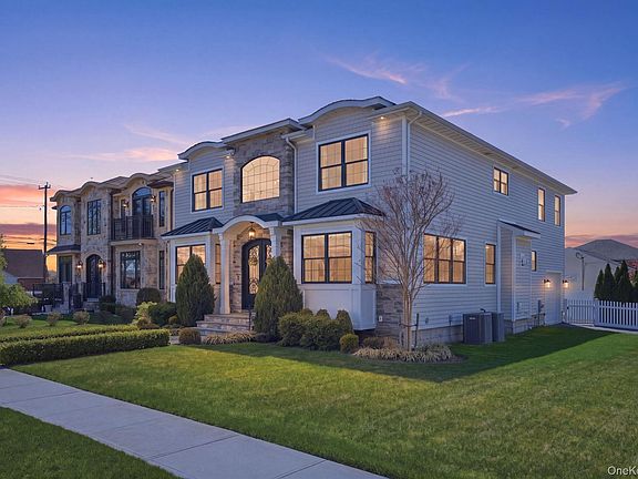 4th image of 295 Dorchester Road