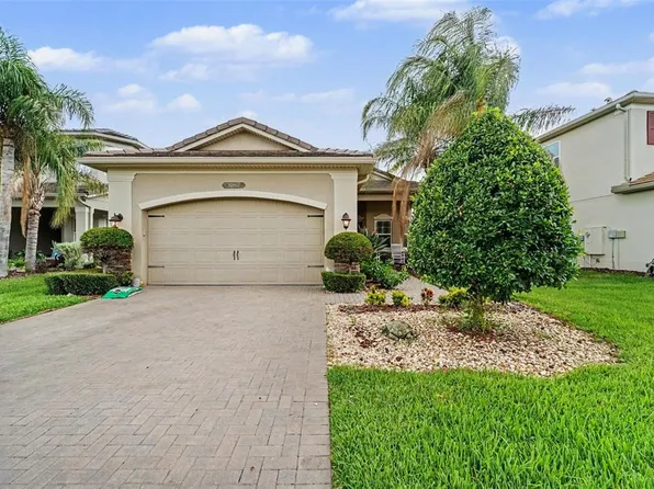 30867 Lindentree Dr, Wesley Chapel, FL 33543