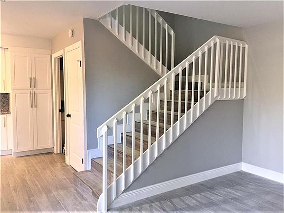 2nd image of 2915 SW 22nd Cir #35C