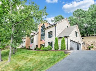 5216 Fox Ridge Rd, Roanoke, VA 24018