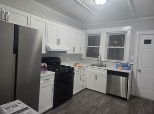 72 Fremont St, Winthrop, MA 02152