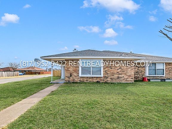 3rd image of 3338 Heritage Ln