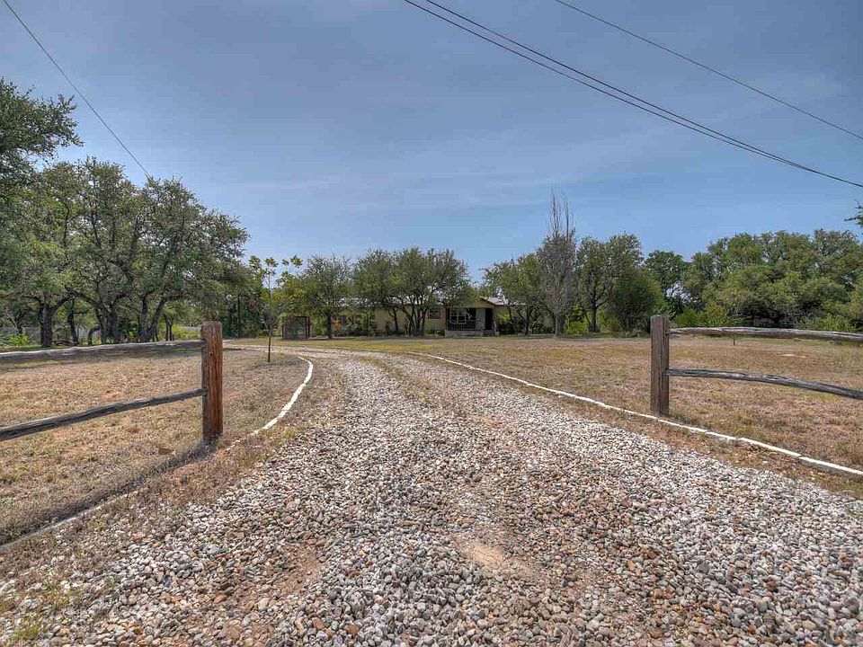 1st image of 4124 Skyline Dr