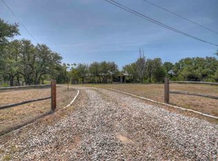 4124 Skyline Dr, Kingsland, TX 78639