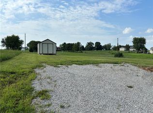 1578 Lake Viking Ter, Gallatin, MO 64640