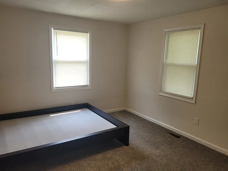 22 Hazel Ave #2 — Photo 8