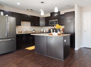 2221 S State St #2B-2BA-944SQFT, Ann Arbor, MI 48104