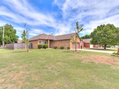 1041 Cambridge Ct, Moore, OK, 73160
