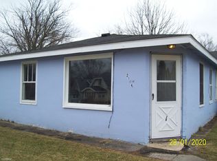 2104 Kenneth St, Burton, MI 48529
