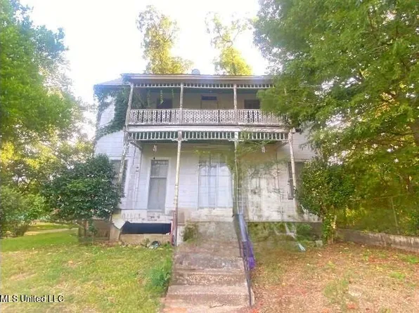 512 Jackson St, Port Gibson, MS 39150