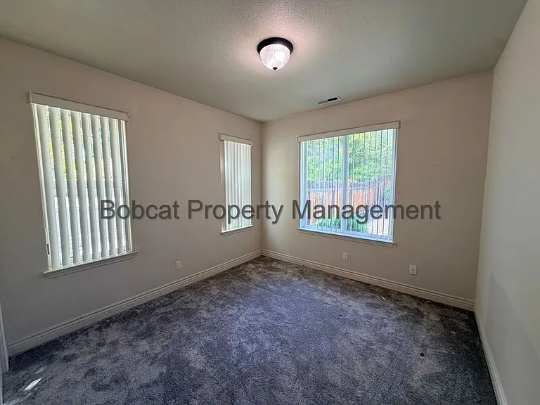1362 Branden Ln — Photo 12