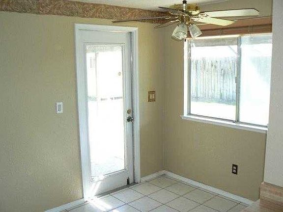 4th image of 6108 Sandwood Ct