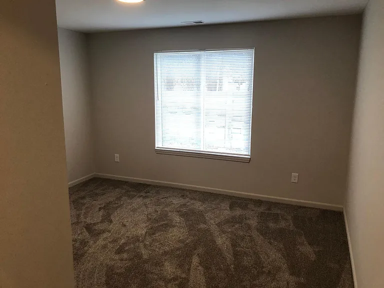 30196 Wedgewood Cir — Photo 15
