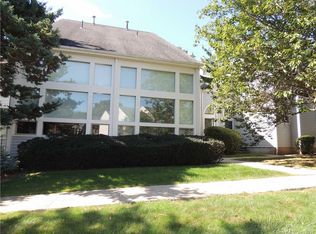 205 Turtle Bay Dr UNIT 205, Branford, CT 06405
