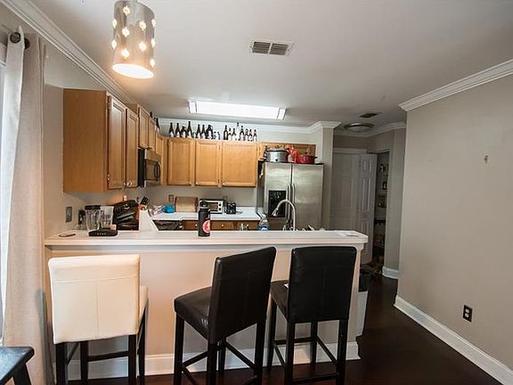 3rd image of 10533 Glassborough Dr