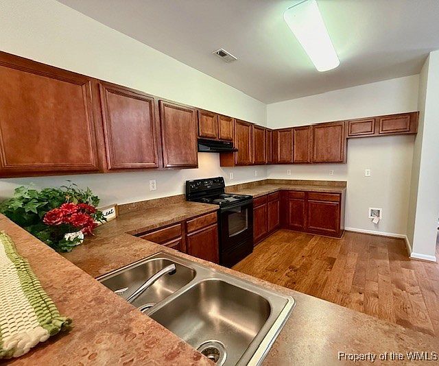 1st image of 4535 Beacon Hill Dr