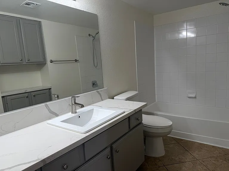 6650 W Warm Springs Rd #B — Photo 9