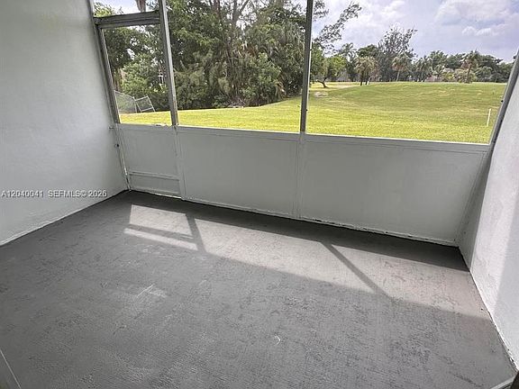 4th image of 1035 Country Club Dr APT 102