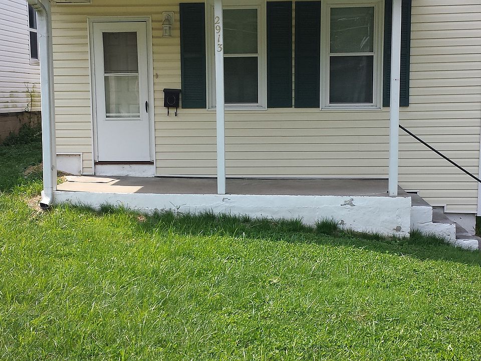 1st image of 2913 Endicott Ave