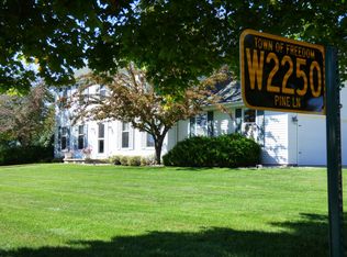 W2250 Pine Ln, Freedom, WI 54130