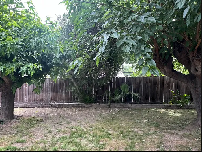 1012 Lakewood Ave — Photo 12