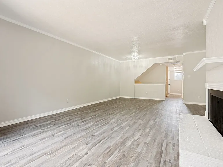 4533 N O'Connor Rd #1207 — Photo 3