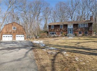 16 Costello Cir, Mansfield, CT 06268