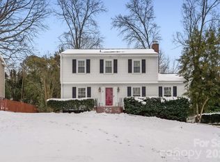 2712 Creekbed Ln, Charlotte, NC 28210