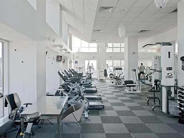 350 W 42nd St #11C — Photo 11